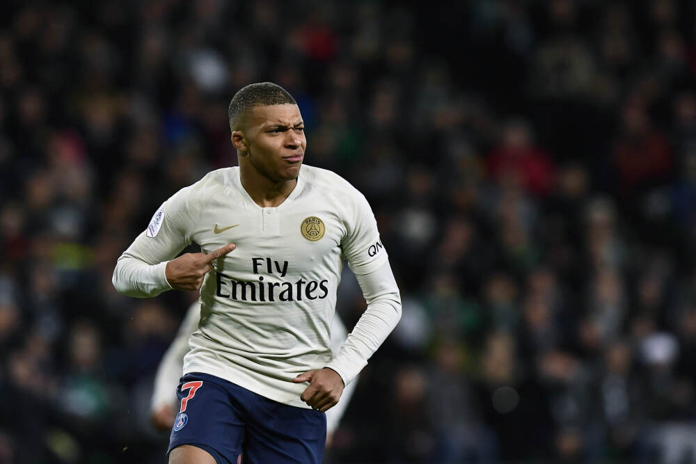 万向钱潮的机器人梦: 120万套产能画饼还是真转型?